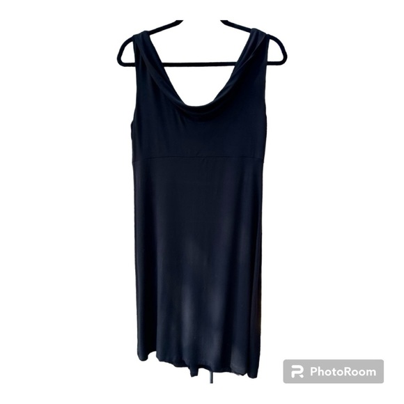 Comfy, little, black, Spense dress, size large, stretch, scoop back. - Picture 3 of 4